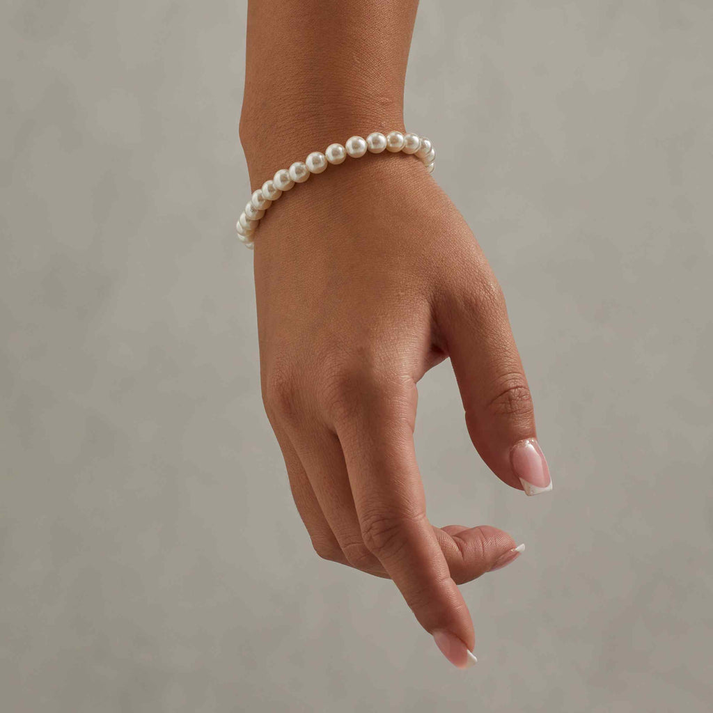 White Cultured Akoya Pearl Bracelet with Diamond Clasp at Premium Pearl