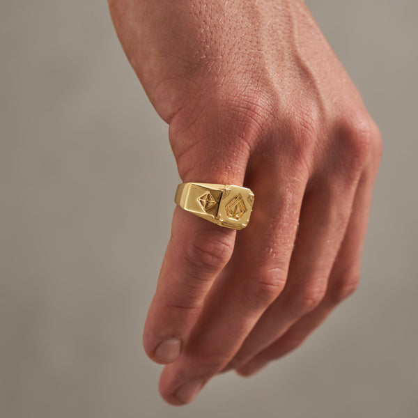 Signet Box Ring - Gold